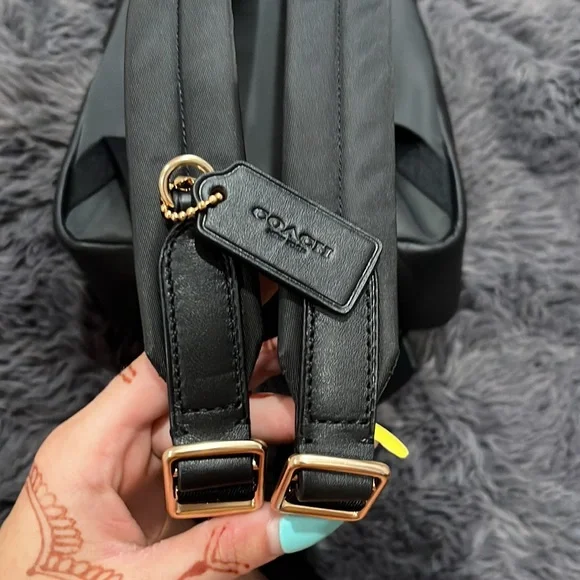 coach backpack - Picture 4 of 6